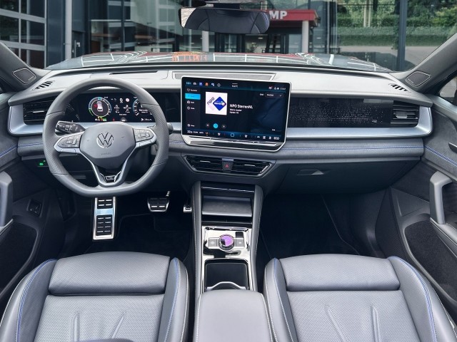 VOLKSWAGEN TAYRON 1.5 TSI DSG R-LINE E-HYBRID 272 PK PANO-DAK/360-CAMERA/H&K/NAVI/, Vortkamp Enschede, Enschede