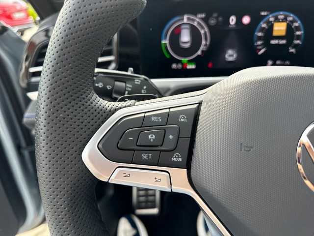 VOLKSWAGEN PASSAT 1.5 TSI DSG GTE R-LINE PANO-DAK/TREKHAAK/360-CAMERA/H&K/NAVI/ACC/HUD, Vortkamp Enschede, Enschede