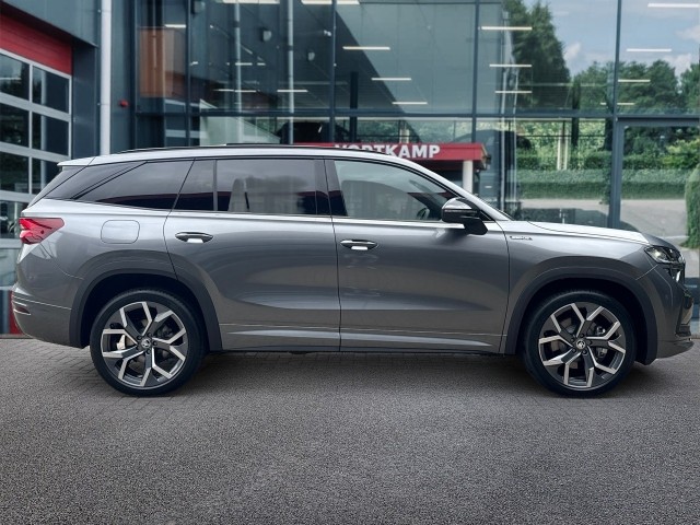 SKODA KODIAQ 1.5 TSI E-HYBRID SPORTLINE PANO-DAK/TREKHAAK/CAMERA/MEMORY/NAVI, Vortkamp Enschede, Enschede