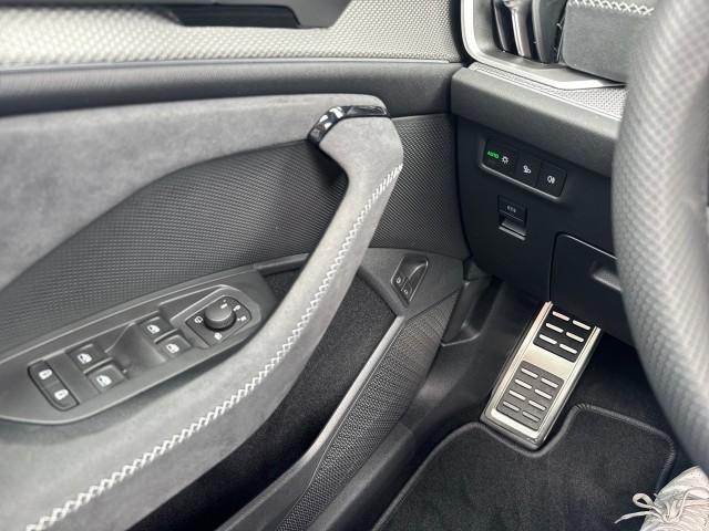 SKODA KODIAQ 1.5 TSI E-HYBRID SPORTLINE PANO-DAK/TREKHAAK/CAMERA/MEMORY/NAVI, Vortkamp Enschede, Enschede