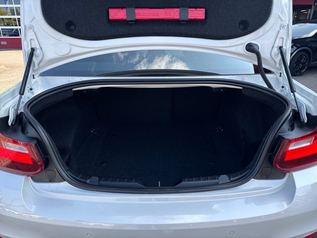 BMW 2-SERIE 218i M-PAKKET NAVI/LEDER/CRUISE/PDC/STOELVERW, Vortkamp Enschede, Enschede