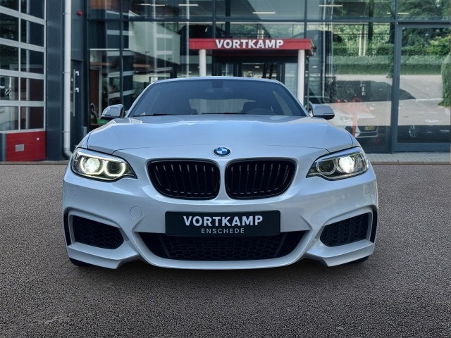 BMW 2-SERIE 218i M-PAKKET NAVI/LEDER/CRUISE/PDC/STOELVERW, Vortkamp Enschede, Enschede