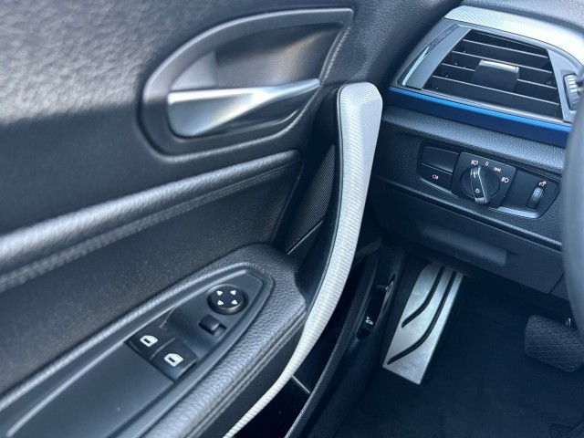 BMW 2-SERIE 218i M-PAKKET NAVI/LEDER/CRUISE/PDC/STOELVERW, Vortkamp Enschede, Enschede