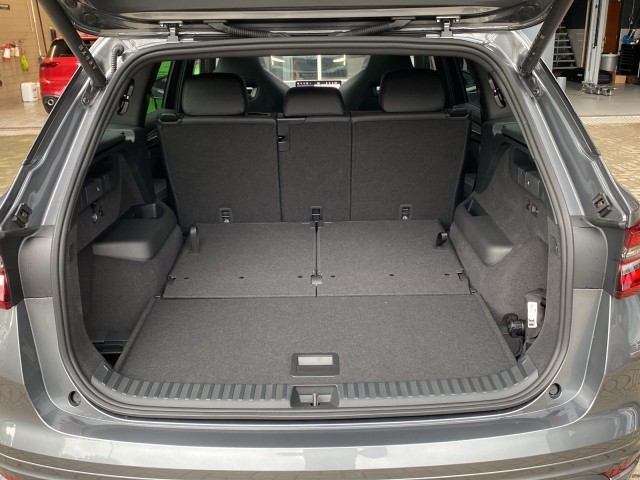 SKODA KODIAQ 1.5 TSI DSG SPORTLINE 7P PANO-DAK/CAMERA/TREKHAAK/NAVI/ACC/STOELVERW, Vortkamp Enschede, Enschede