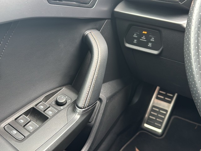 CUPRA LEON 1.4 TSI DSG E-HYBRID CAMERA/MEMORY/NAVI/CARPLAY/ACC/STOEL-STUURVERW, Vortkamp Enschede, Enschede