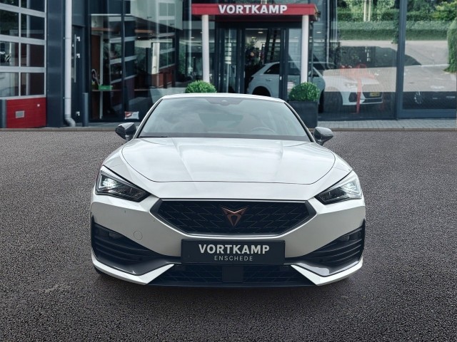 CUPRA LEON 1.4 TSI DSG E-HYBRID CAMERA/MEMORY/NAVI/CARPLAY/ACC/STOEL-STUURVERW, Vortkamp Enschede, Enschede