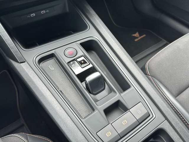 CUPRA LEON 1.4 TSI DSG E-HYBRID CAMERA/MEMORY/NAVI/CARPLAY/ACC/STOEL-STUURVERW, Vortkamp Enschede, Enschede