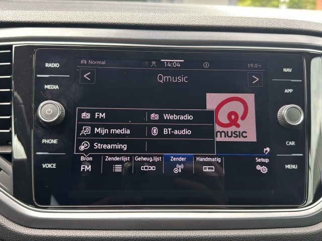 VOLKSWAGEN T-ROC 1.5 TSI DSG R-LINE TREKHAAK/BEATS-AUDIO/NAVI/ACC/PDC, Vortkamp Enschede, Enschede