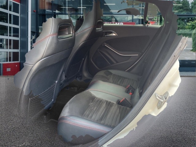 MERCEDES-BENZ CLA-KLASSE CLA 200  AMG LINE PANO-DAK/NAVI/CRUISE/PDC/STOELVERW, Vortkamp Enschede, Enschede