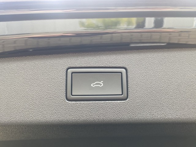 VOLKSWAGEN TIGUAN 1.5 TSI R-LINE EHYBRID TREKHAAK/CAMERA/LEDER/MEMORY/NAVI/ACC, Vortkamp Enschede, Enschede