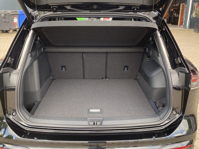 VOLKSWAGEN TIGUAN 1.5 TSI R-LINE EHYBRID TREKHAAK/CAMERA/LEDER/MEMORY/NAVI/ACC, Vortkamp Enschede, Enschede