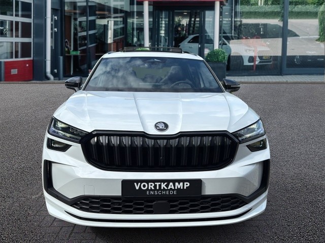 SKODA KODIAQ 1.5 TSI DSG SPORTLINE 7P PANO-DAK/CAMERA/TREKHAAK/NAVI/ACC/STOELVERW, Vortkamp Enschede, Enschede