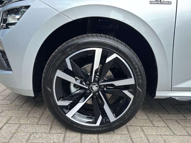 SKODA KAMIQ 1.0 TSI DSG MONTE CARLO GLAS-DAK/CAMERA/CARPLAY/CRUISE/STOELVERW, Vortkamp Enschede, Enschede