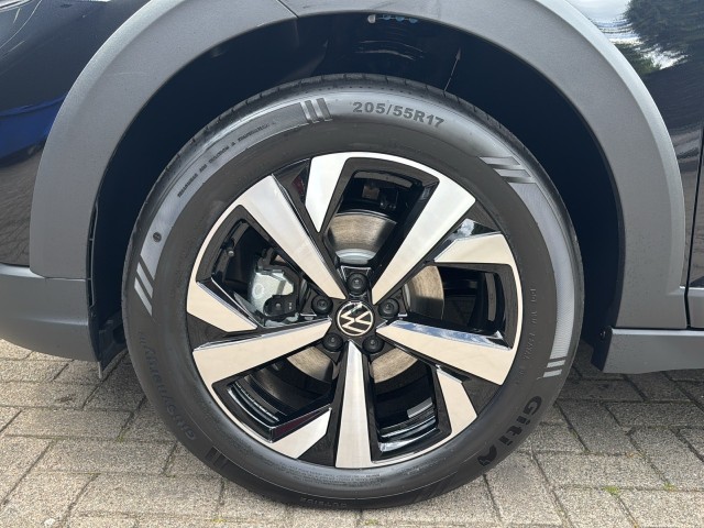 VOLKSWAGEN TAIGO 1.0 TSI DSG LIFE TREKHAAK/CAMERA/CARPLAY/STOELVERW, Vortkamp Enschede, Enschede