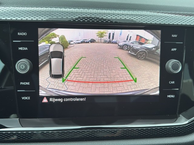 VOLKSWAGEN TAIGO 1.0 TSI DSG LIFE CAMERA/TREKHAAK/CARPLAY/STOELVERW, Vortkamp Enschede, Enschede