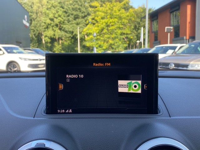 AUDI A3 40 TFSI QUATTRO SPORT TREKHAAK/CAMERA/LEDER/NAVI/ACC/STOELVERW, Vortkamp Enschede, Enschede