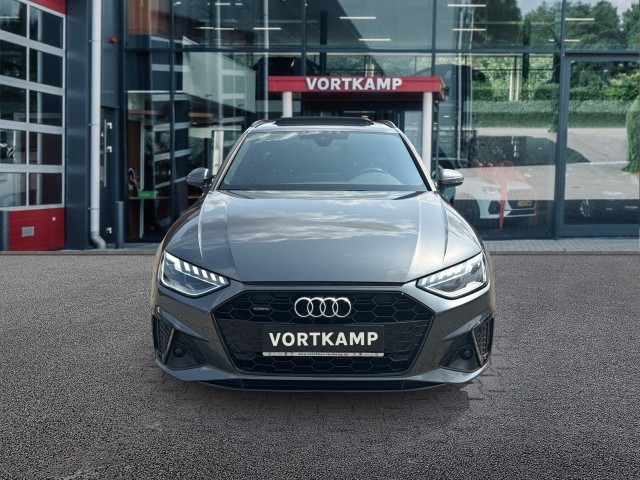 AUDI A4 50 TDI QUATTRO S-LINE PANO-DAK/CAMERA/NAVI/ACC/STOELVERW/E-KLEP, Vortkamp Enschede, Enschede