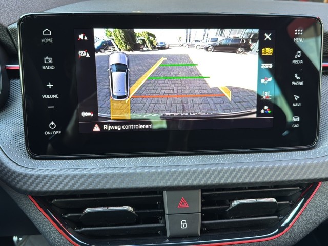 SKODA KAMIQ 1.5 TSI DSG MONTE CARLO GLAS-DAK/CAMERA/TREKHAAK/NAVI/CARPLAY/STOELVERW, Vortkamp Enschede, Enschede