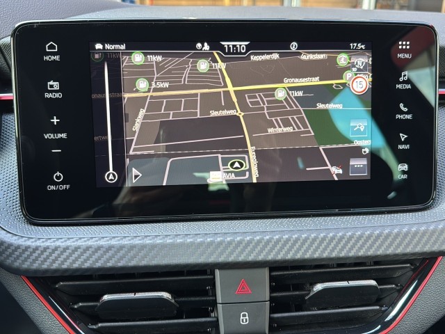 SKODA KAMIQ 1.5 TSI DSG MONTE CARLO GLAS-DAK/CAMERA/TREKHAAK/NAVI/CARPLAY/STOELVERW, Vortkamp Enschede, Enschede