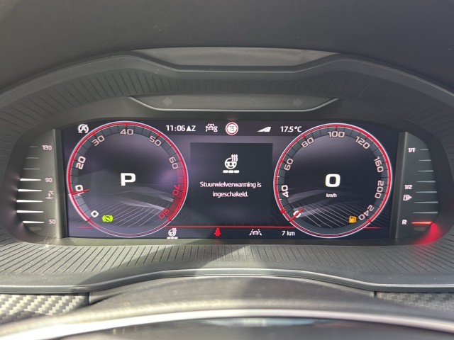 SKODA KAMIQ 1.5 TSI DSG MONTE CARLO GLAS-DAK/CAMERA/TREKHAAK/NAVI/CARPLAY/STOELVERW, Vortkamp Enschede, Enschede