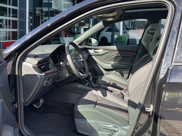 SKODA KAMIQ 1.5 TSI DSG MONTE CARLO GLAS-DAK/CAMERA/TREKHAAK/NAVI/CARPLAY/STOELVERW, Vortkamp Enschede, Enschede