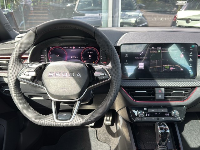 SKODA KAMIQ 1.5 TSI DSG MONTE CARLO GLAS-DAK/CAMERA/TREKHAAK/NAVI/CARPLAY/STOELVERW, Vortkamp Enschede, Enschede