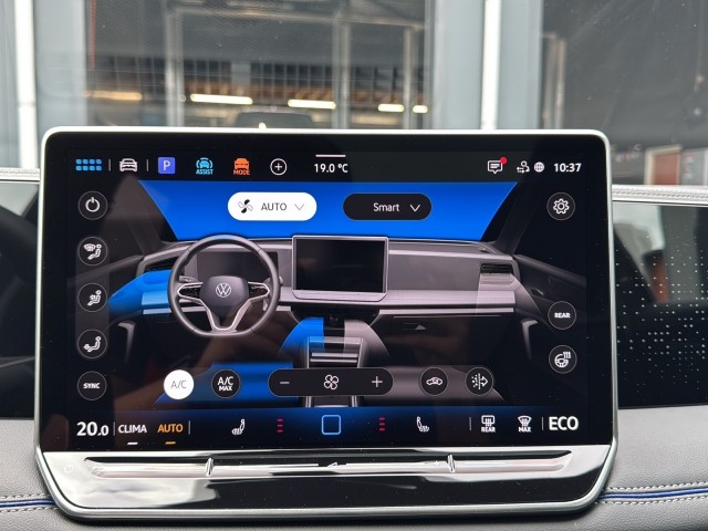 VOLKSWAGEN TIGUAN 1.5 TSI EHYBRID R-LINE BLACK-OPTIK PANO-DAK/CAMERA/TREKHAAK/NAVI/CARPLAY, Vortkamp Enschede, Enschede