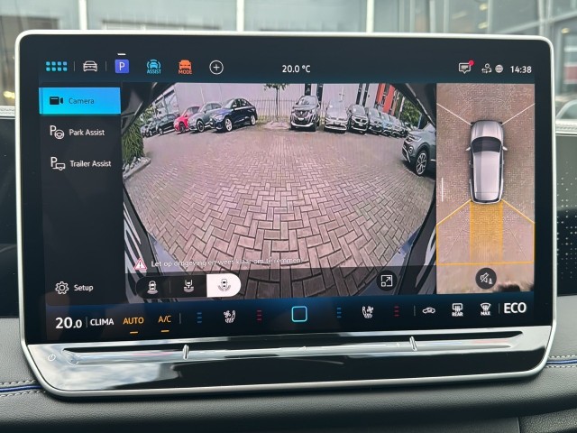 VOLKSWAGEN TIGUAN 1.5 TSI -HYBRID R-LINE PANO-DAK/CAMERA/TREKHAAK/H&K/HUD/LEDER/MEMORY, Vortkamp Enschede, Enschede