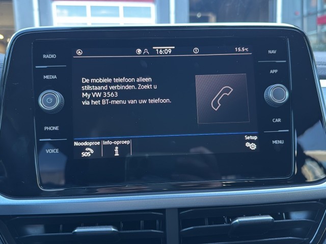 VOLKSWAGEN T-ROC 1.5 TSI DSG LIFE TREKHAAK/CAMERA/CARPLAY/ACC/STOELVERW, Vortkamp Enschede, Enschede