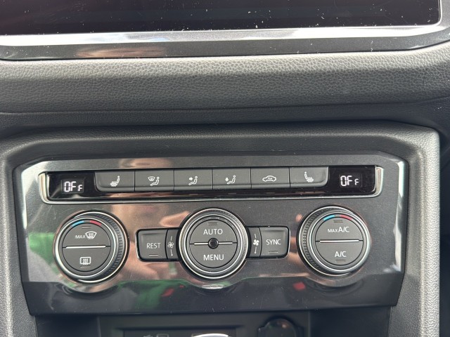 VOLKSWAGEN TIGUAN ALLSPACE 1.5 TSI DSG HIGHLINE 7P TREKHAAK/NAVI/ACC/PDC/STOELVERW/E-KLEP, Vortkamp Enschede, Enschede