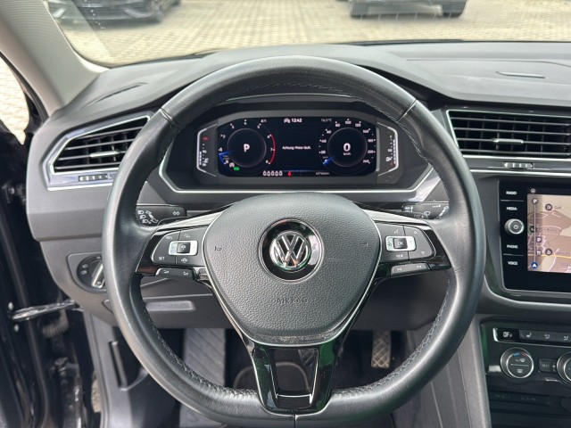 VOLKSWAGEN TIGUAN ALLSPACE 1.5 TSI DSG HIGHLINE 7P TREKHAAK/NAVI/ACC/PDC/STOELVERW/E-KLEP, Vortkamp Enschede, Enschede