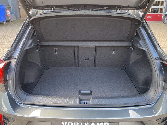 VOLKSWAGEN T-ROC 1.5 TSI DSG R-LINE BLACK-OPTIC PANO-DAK/CAMERA/NAVI/CARPLAY/E-KLEP, Vortkamp Enschede, Enschede