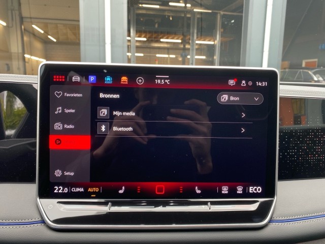 VOLKSWAGEN TIGUAN 1.5 TSI E-HYBRID R-LINE PANO-DAK/TREKHAAK/CAMERA/H&K/CARPLAY/ACC, Vortkamp Enschede, Enschede