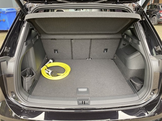 VOLKSWAGEN TIGUAN 1.5 TSI E-HYBRID R-LINE PANO-DAK/TREKHAAK/CAMERA/H&K/CARPLAY/ACC, Vortkamp Enschede, Enschede