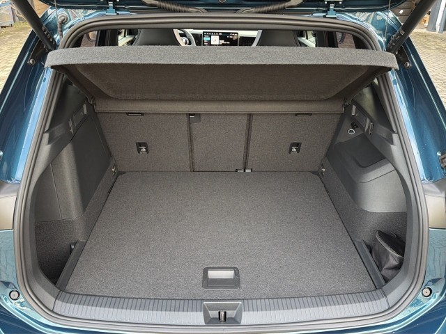 VOLKSWAGEN TIGUAN 1.5 TSI E-HYBRID R-LINE PANO-DAK/TREKHAAK/CAMERA/H&K/CARPLAY/ACC, Vortkamp Enschede, Enschede