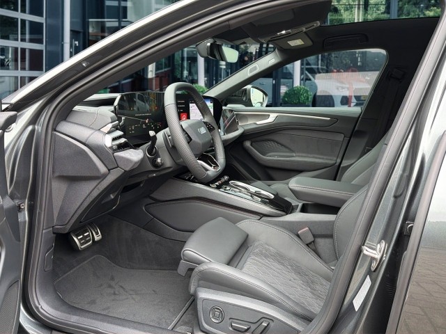 AUDI A6 2.0 TFSIe QUATTRO S-LINE GLAS-DAK/360-CAMERA/TREKHAAK/MEMORY/B&O/HUD, Vortkamp Enschede, Enschede