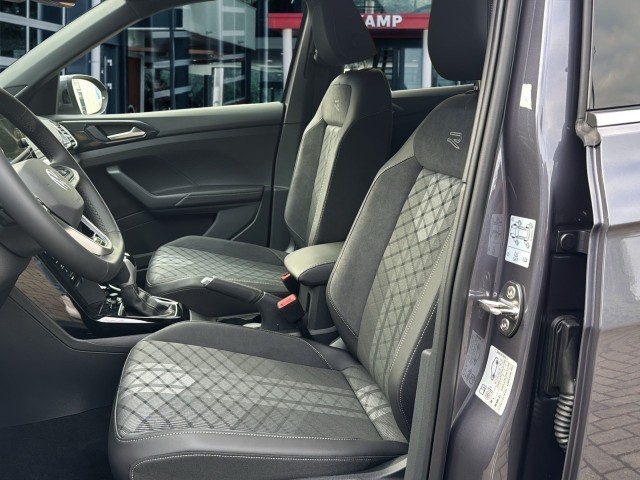 VOLKSWAGEN T-CROSS 1.0 TSI DSG R-LINE CAMERA/CARPLAY/ACC/STOELVERW, Vortkamp Enschede, Enschede