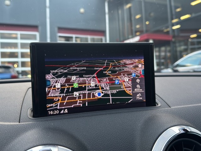 AUDI A3 1.0 TFSI S-TRONIC S-LINE PANO-DAK/NAVI/CRUISE/PDC, Vortkamp Enschede, Enschede