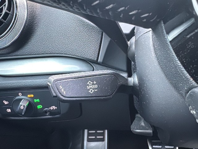 AUDI A3 1.0 TFSI S-TRONIC S-LINE PANO-DAK/NAVI/CRUISE/PDC, Vortkamp Enschede, Enschede