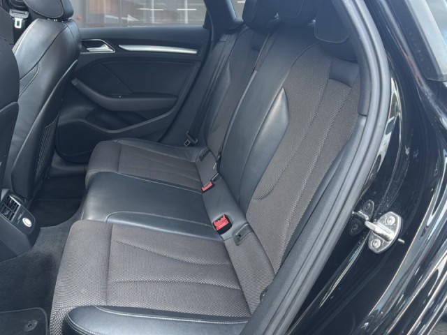 AUDI A3 1.0 TFSI S-TRONIC S-LINE PANO-DAK/NAVI/CRUISE/PDC, Vortkamp Enschede, Enschede