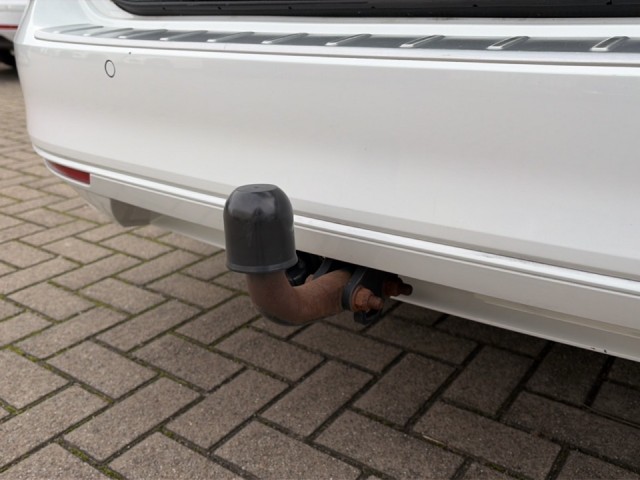 VOLKSWAGEN PASSAT 1.4 TSI COMFORTLINE TREKHAAK/NAVI/PDC/CRUISE, Vortkamp Enschede, Enschede