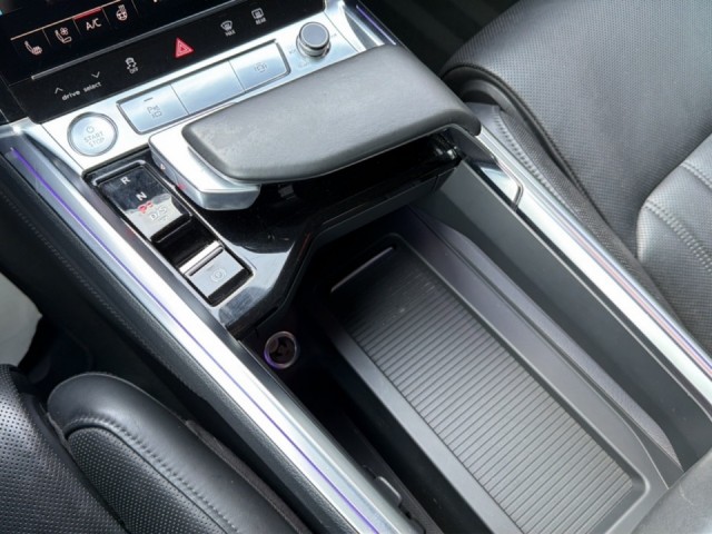 AUDI E-TRON SPORTBACK 50 QUATTRO 360-CAMERA/TREKHAAK/LEDER/MEMORY/STOEL-VENT/NAVI/E-KLEP, Vortkamp Enschede, Enschede