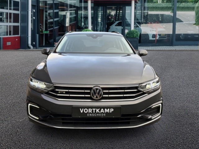 VOLKSWAGEN PASSAT 1.4 TSI DSG GTE CAMERA/NAVI/CARPLAY/ACC/STOELVERW, Vortkamp Enschede, Enschede