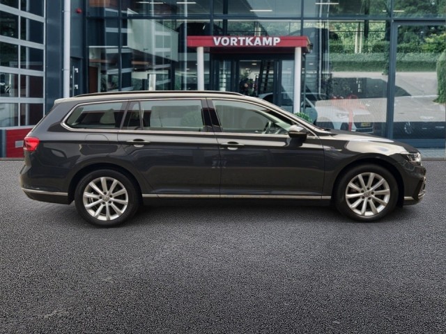 VOLKSWAGEN PASSAT 1.4 TSI DSG GTE CAMERA/NAVI/CARPLAY/ACC/STOELVERW, Vortkamp Enschede, Enschede