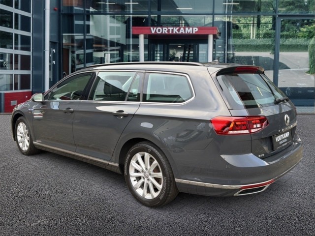 VOLKSWAGEN PASSAT 1.4 TSI DSG GTE CAMERA/NAVI/CARPLAY/ACC/STOELVERW, Vortkamp Enschede, Enschede