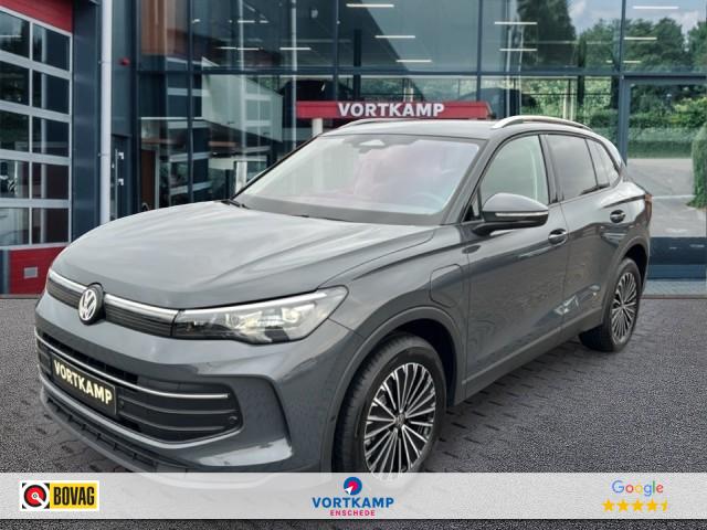 VOLKSWAGEN TIGUAN 1.5 TSI E-HYBRID LIFE TREKHAAK/CAMERA/LEDER/MEMORY/CARPLAY/ACC, Vortkamp Enschede, Enschede
