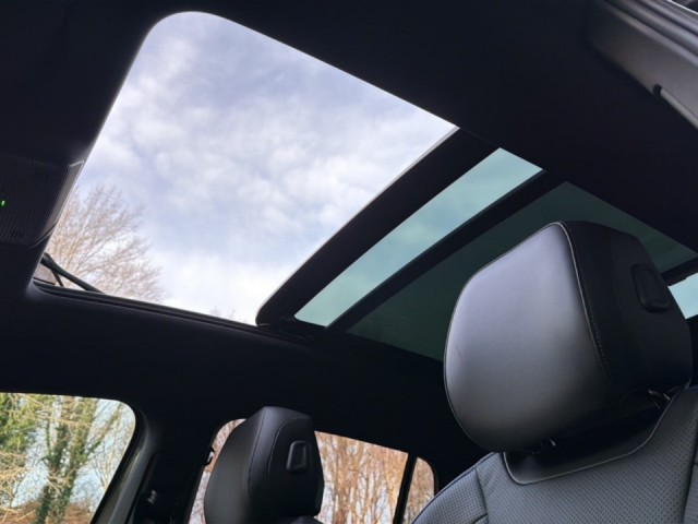 VOLKSWAGEN TIGUAN 1.5 TSI E-HYBRID R-LINE PANO-DAK/TREKHAAK/CAMERA/LEDER/MEMORY/HUD, Vortkamp Enschede, Enschede