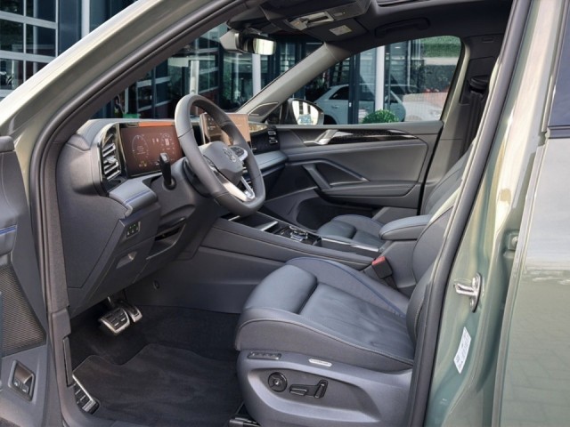 VOLKSWAGEN TIGUAN 1.5 TSI E-HYBRID R-LINE PANO-DAK/TREKHAAK/CAMERA/LEDER/MEMORY/HUD, Vortkamp Enschede, Enschede