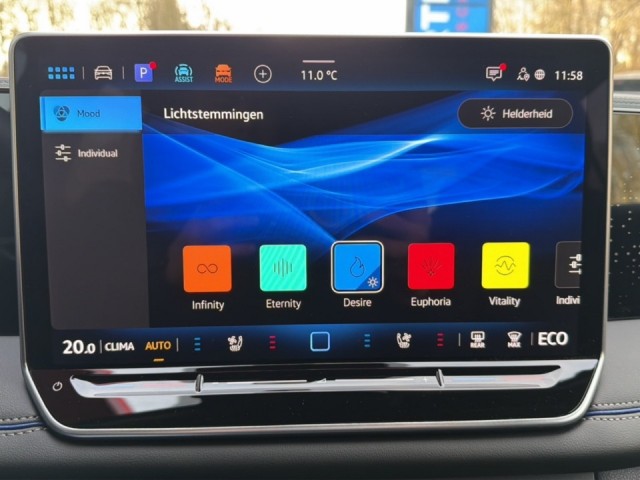 VOLKSWAGEN TIGUAN 1.5 TSI E-HYBRID R-LINE PANO-DAK/TREKHAAK/CAMERA/LEDER/MEMORY/HUD, Vortkamp Enschede, Enschede