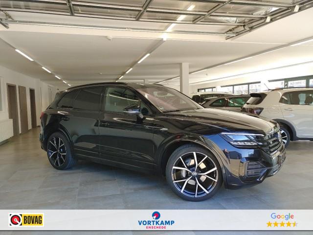 VOLKSWAGEN TOUAREG 3.0 TDI DSG R-LINE 4MOTION PANO-DAK/TREKHAAK/CAMERA/CARPLAY/ACC, Vortkamp Enschede, Enschede
